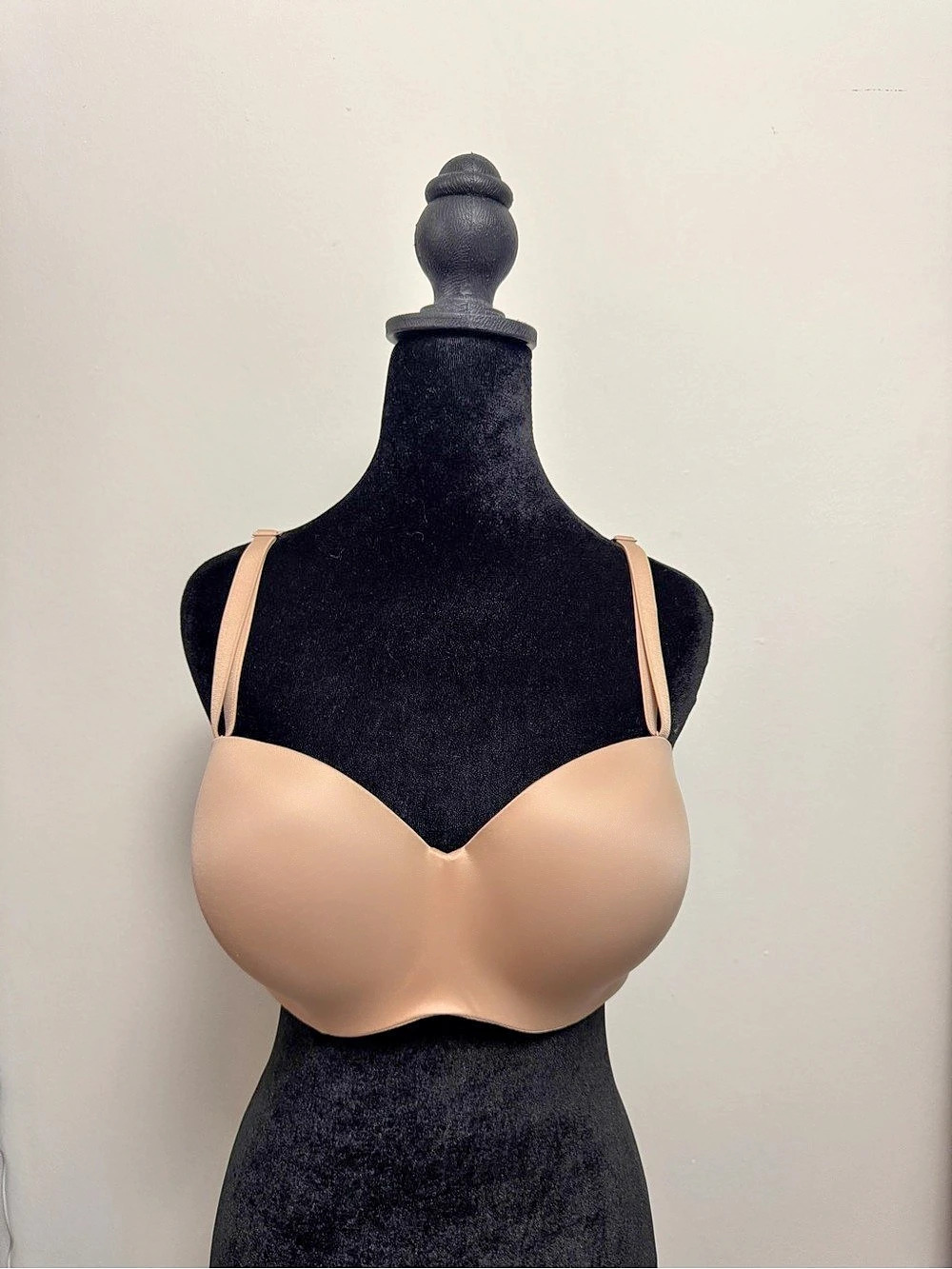 Victoria's Secret Lightly Lined Bra Beige 36DD